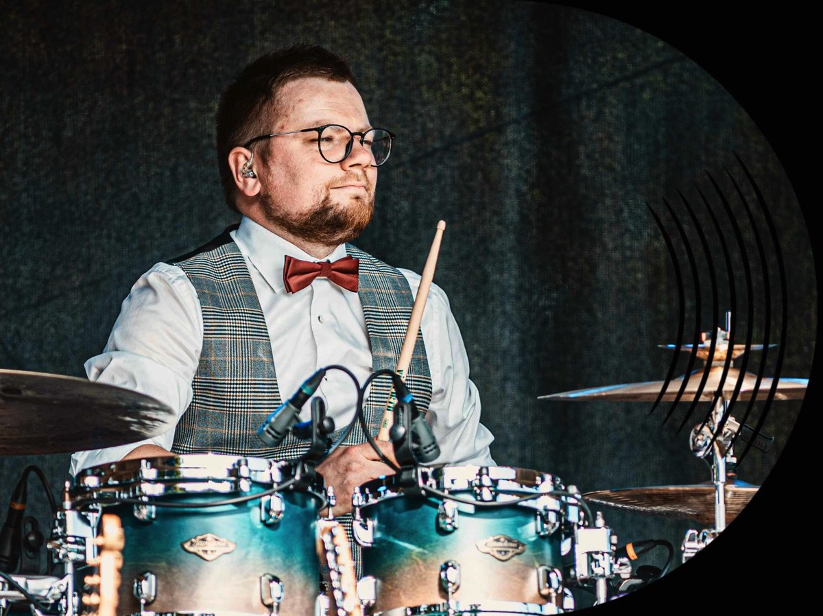 Gil Phollins - Record Men - Live Band